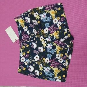 NWT Eliane Rose  shorts Size 8
